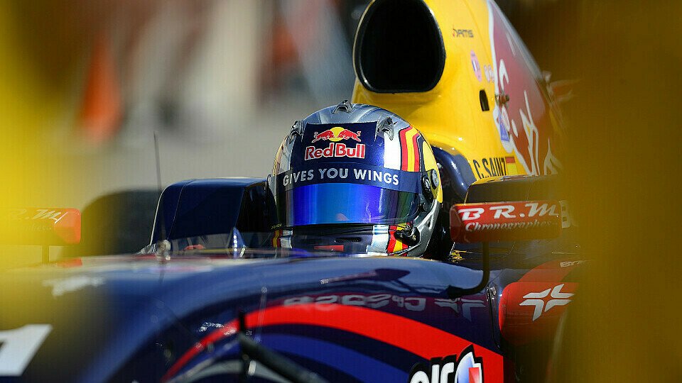 Sainz gewann das erste Rennen, Foto: WS by Renault