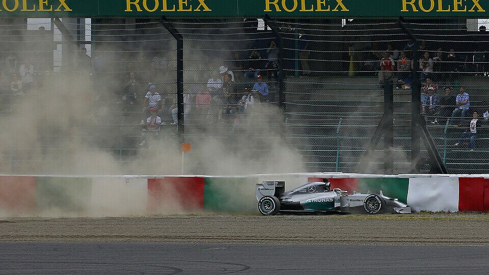 Lewis Hamilton unterlief in FP3 bereits ein Fehler, Foto: Sutton