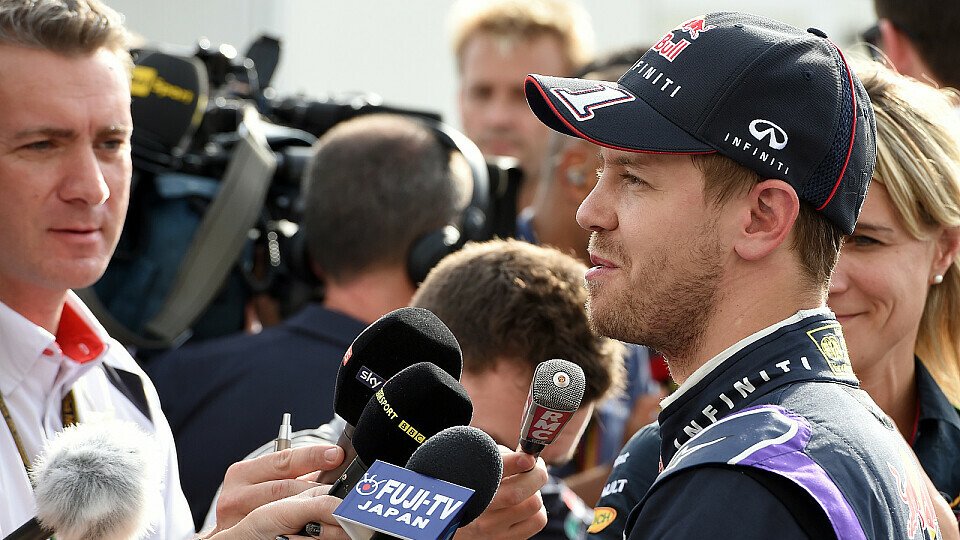 Sebastian Vettel musste heute besonders viele Fragen beantworten, Foto: Sutton