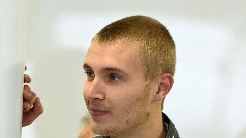 Sergey Sirotkin gibt 2015 in der GP2 Gas, Foto: Sutton