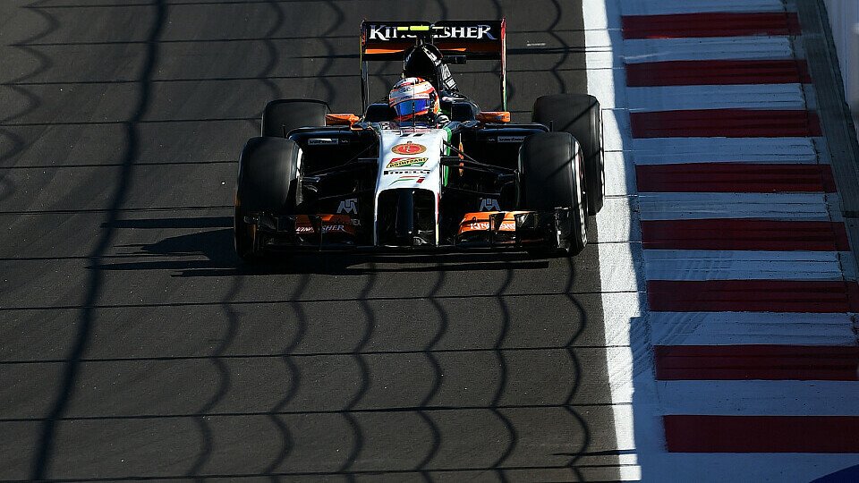 Force India bläst zur Attacke auf McLaren, Foto: Sutton