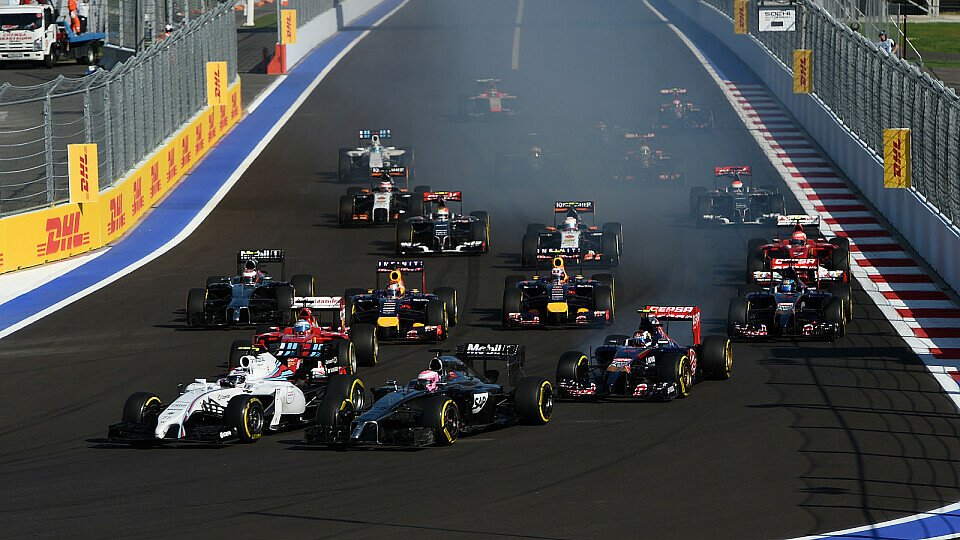 Daniel Ricciardo zeigt sich selbstkritisch und will an seiner Start-Perforamance arbeiten, Foto: Sutton