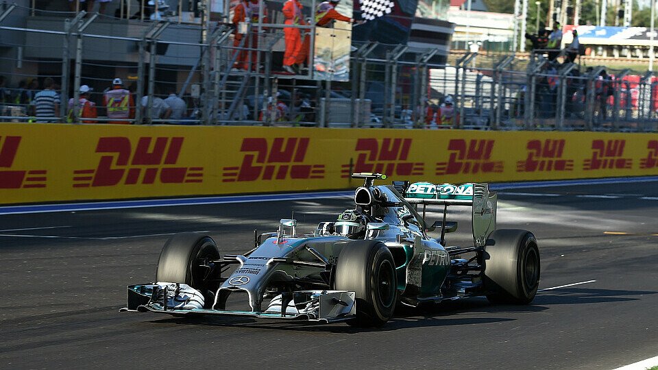 Rosberg kam mit einem Stopp in Runde eins durch, Foto: Sutton