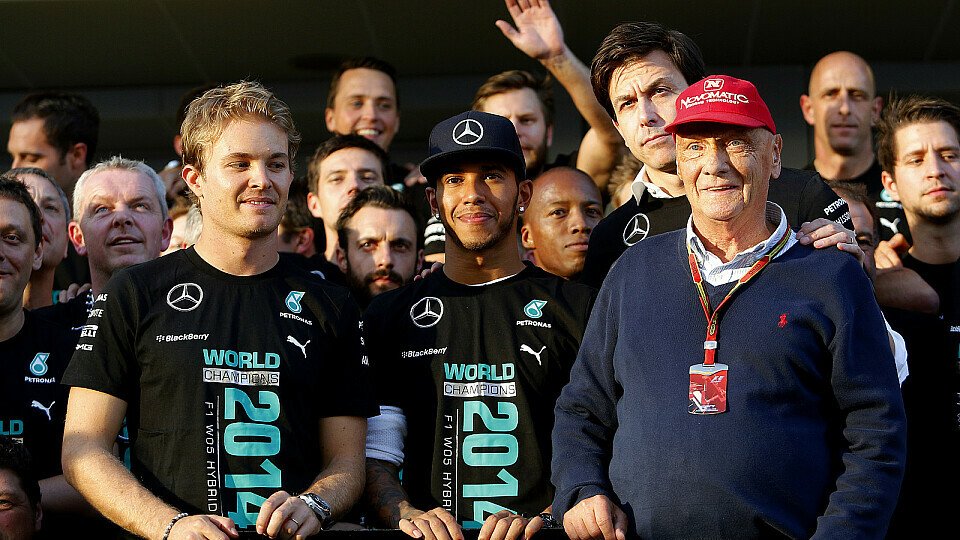 Mit einem Doppelsieg sicherten Hamilton und Rosberg den Konstrukteurstitel, Foto: Sutton
