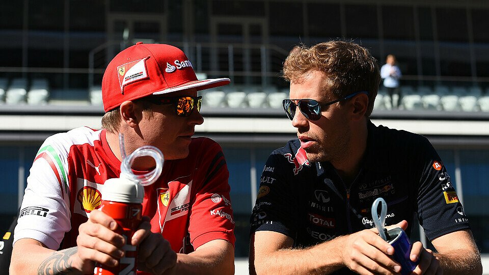 Sebastian Vettel und Kimi Räikkönen verstehen sich nicht nur auf der Strecke, Foto: Sutton