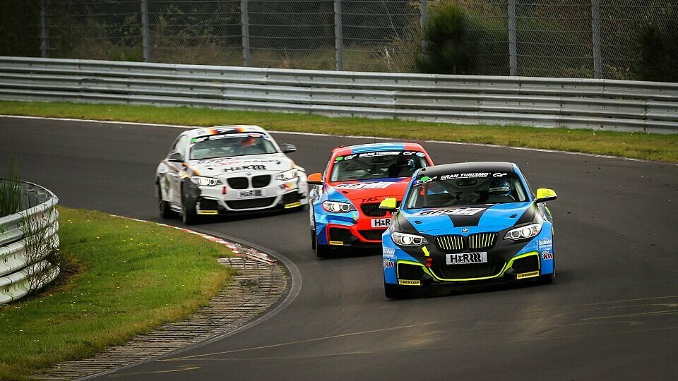 Der BMW M235i Racing Cup sorgte in diesem Jahr für Aufsehen, Foto: Patrick Funk