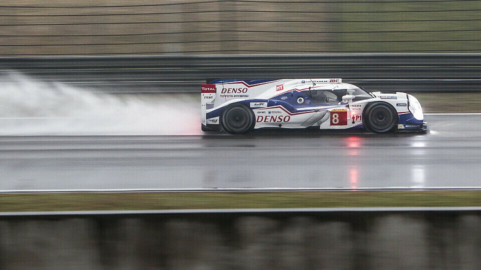Toyota kam mit im Regen mit Abstand am besten zurecht, Foto: Adrenal Media
