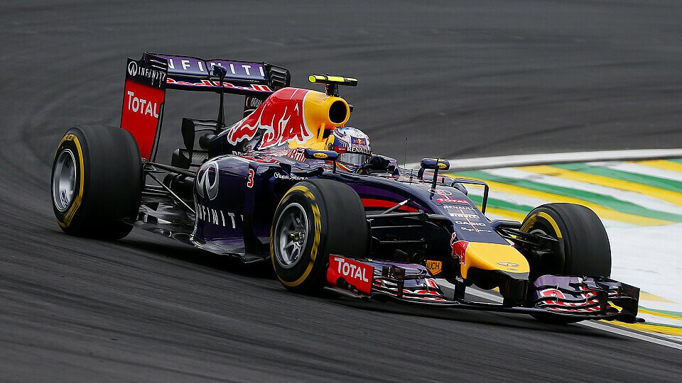 Ricciardo schied nach 29 Runden aus, Foto: Sutton