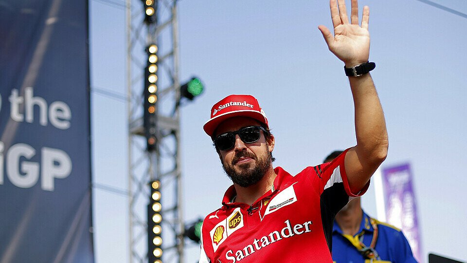 Alonso sagt Ferrari ciao, Foto: Sutton