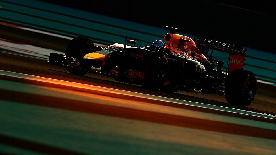 Sebastian Vettel beendete das Qualifying in Abu Dhabi auf Platz sechs, Foto: Red Bull
