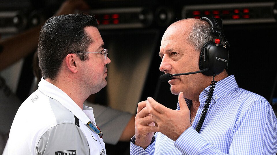 Die McLaren-Führung gibt keine gute Figur ab, Foto: Sutton