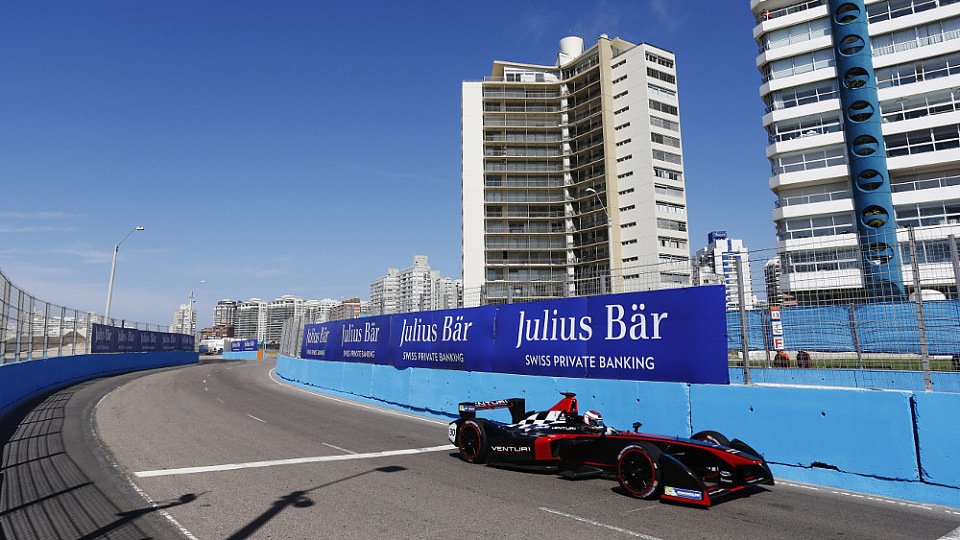 Stephane Sarrazin fährt Bestzeit beim Test der Formel E, Foto: FIA Formula E
