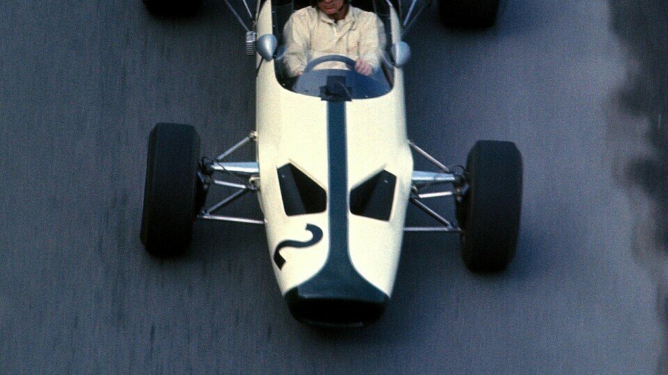 Bruce McLaren in Monaco, Foto: Sutton