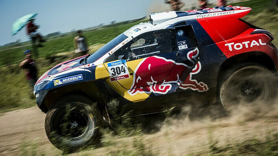 Sainz ist der beste Peugeot auf Rang sechs, Foto: Red Bull