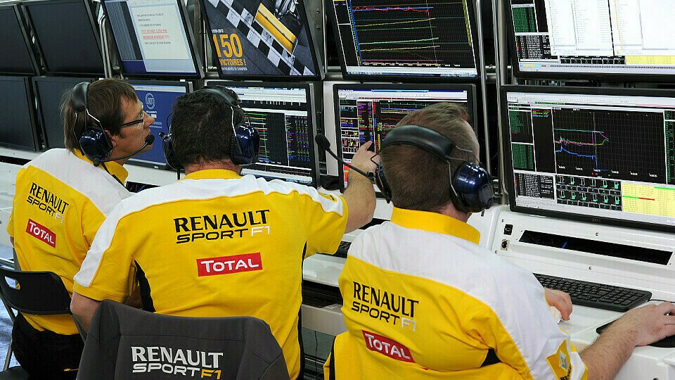 Wer sitzt am Renault-Kommandostand, wer im Cockpit?, Foto: Renault Sport F1
