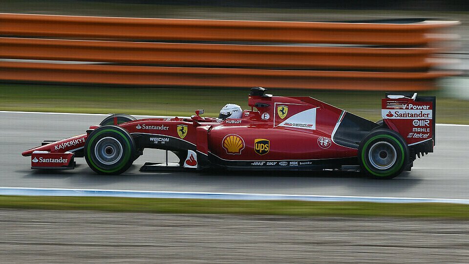 Vettel zeigte mit zwei Bestzeiten auf, trat aber auch auf die Euphoriebremse, Foto: Sutton