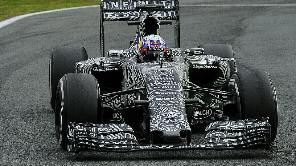Daniel Ricciardo lässt sich nicht verunsichern, Foto: Sutton