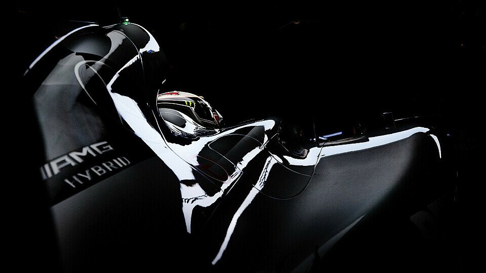 Der F1 W06 Hybrid durfte sein wahres Potential noch nicht zeigen, Foto: Mercedes AMG