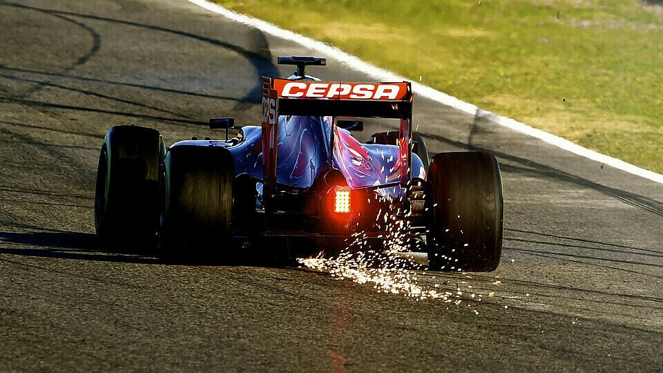 Bei Toro Rosso glänzten nicht nur die Funken, Foto: Sutton