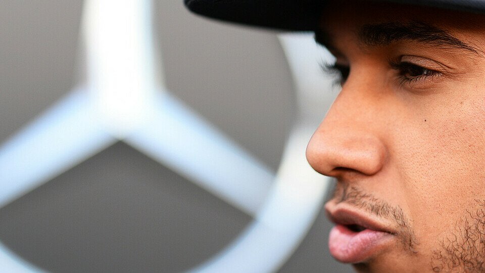 Lewis Hamilton musste seinen ersten Testtag frühzeitig beenden, Foto: Sutton
