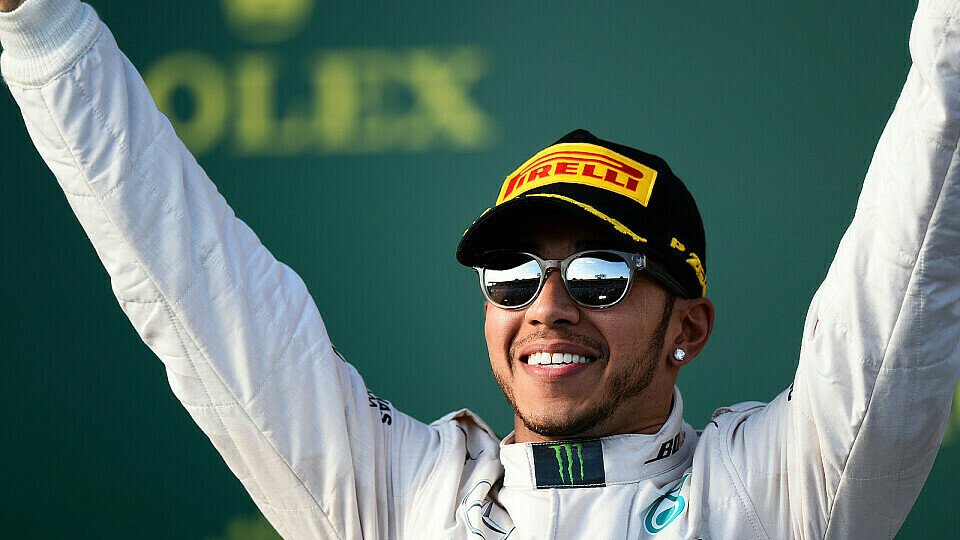 Lewis Hamiltonschnappt sich den ersten Sieg der Saison 2015, Foto: Sutton