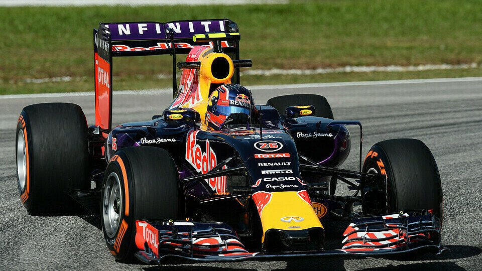 Daniel Ricciardo kritisiert das Chassis seines RB11, Foto: Sutton