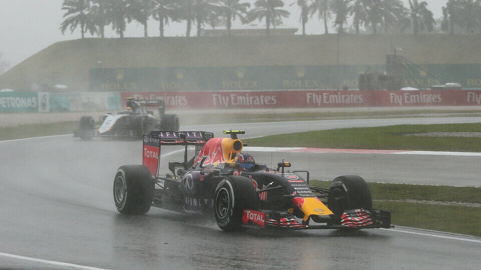 Daniel Ricciardo und Daniil Kvyat landeten im Qualifying auf P4 und P5, Foto: Sutton