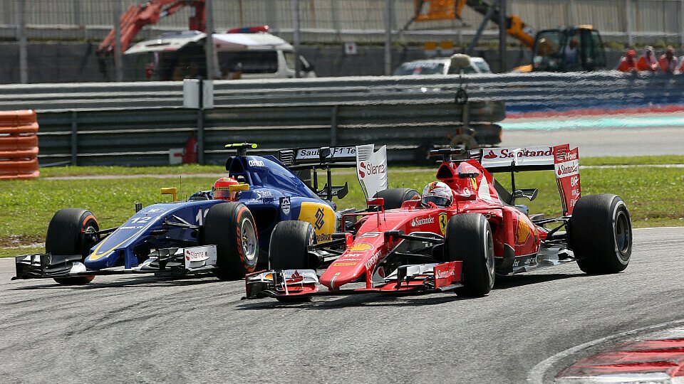 Nasr und Räikkönen gerieten aneinander, Foto: Sutton