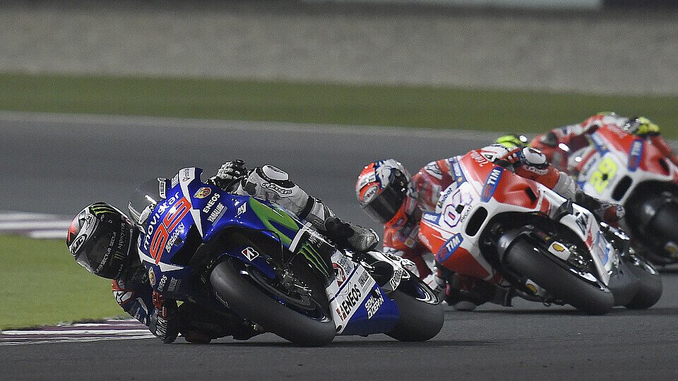 Jorge Lorenzo lag in Katar lange in Führung, Foto: Yamaha