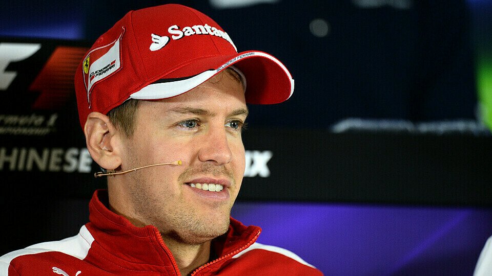 Entspannt, aber hochkonzentriert: Sebastian Vettel, Foto: Sutton