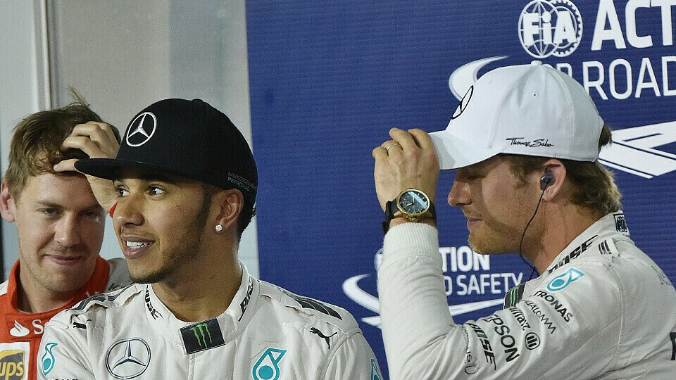 Niki Lauda beunruhigt der Abstand zwischen den beiden Mercedes-Piloten, Foto: Sutton