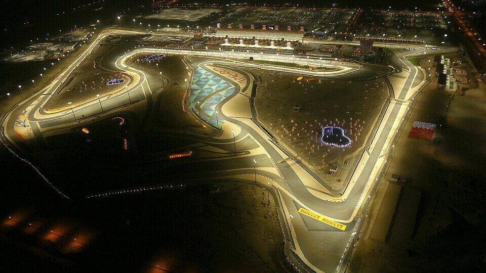 Ein echter Augenschmaus, der hell erleuchtete Bahrain International Circuit, Foto: Sutton