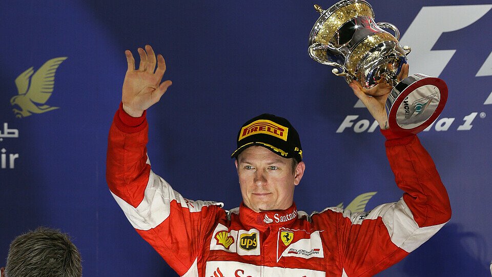 Räikkönen nahm wieder einmal einen Pokal mit nach Hause, Foto: Sutton