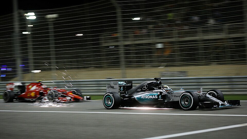 Noch fährt Lewis Hamilton fast immer vor Sebastian Vettel, Foto: Sutton