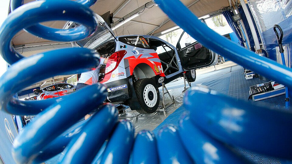 Hyundai entwickelt parallel zum i20 WRC einen i20 R5, Foto: Sutton