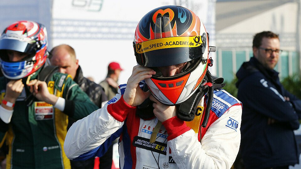 Marek Böckmann will das Wochenende am Sachsenring möglichst schnell vergessen, Foto: ADAC Formel 4