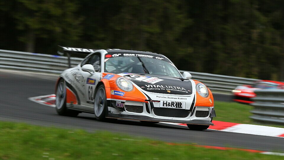 Der siegreiche Porsche in der SP7 wurde disqualifiziert, Foto: Patrick Funk