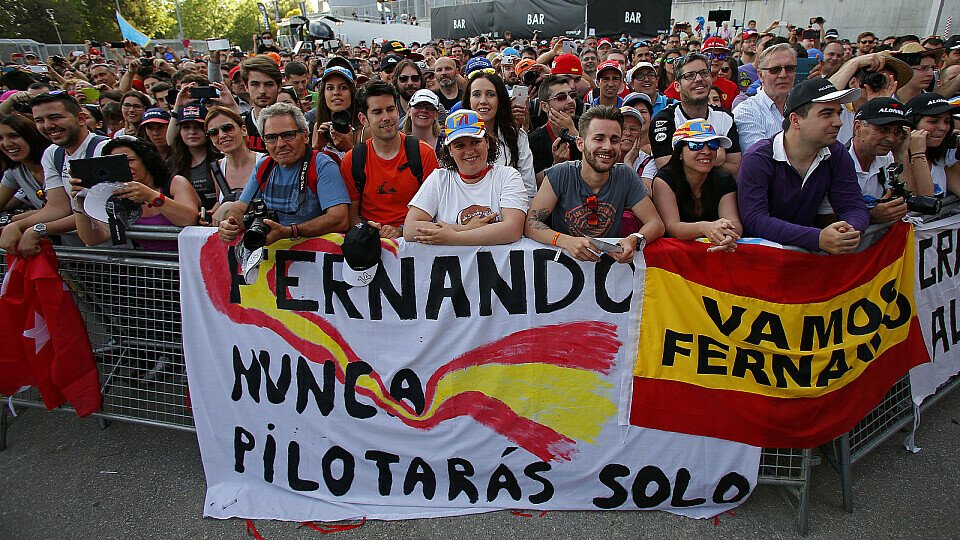 Zigtausende Fans drücken Fernando Alonso an diesem Wochenende die Daumen