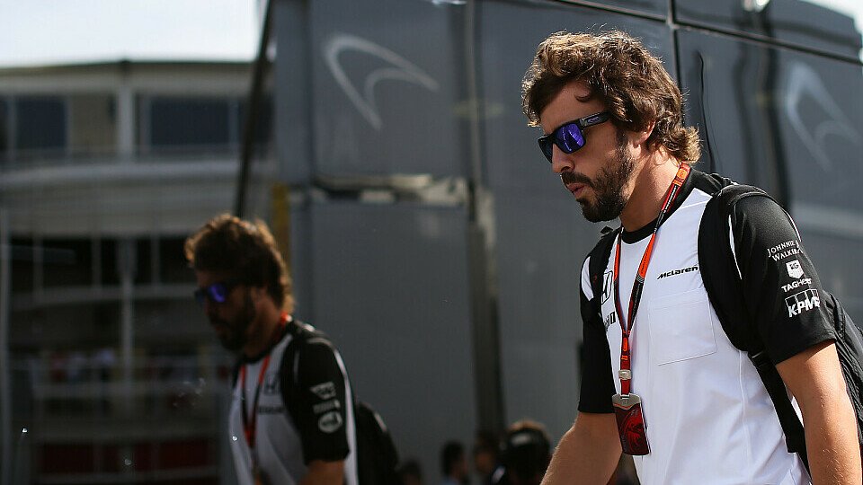 Fernando Alonso musste nach 28 Runden aufgeben, Foto: Sutton
