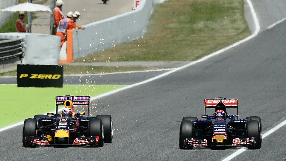 Red Bull muss sich diese Saison mit Toro Rosso um die Plätze streiten, Foto: Sutton