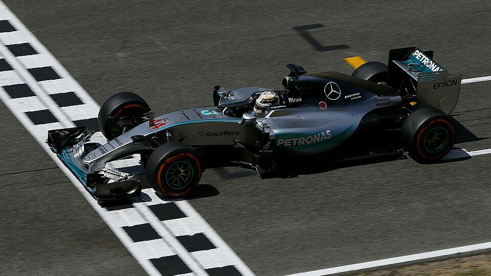 Lewis Hamilton überquerte die Ziellinie in Barcelona als Zweiter, Foto: Sutton