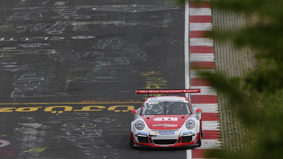 Sven Müller durfte zum ersten Mal jubeln, Foto: Porsche AG