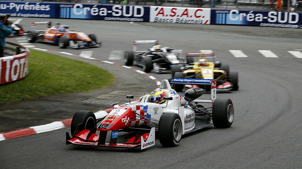 Jake Dennis feierte seinen ersten Formel-3-Sieg, Foto: FIA Formel 3 EM