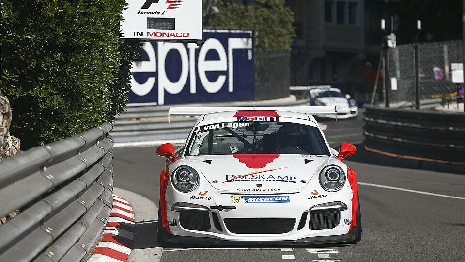 Jaap van Lagen freut sich über seine Pole, Foto: Porsche
