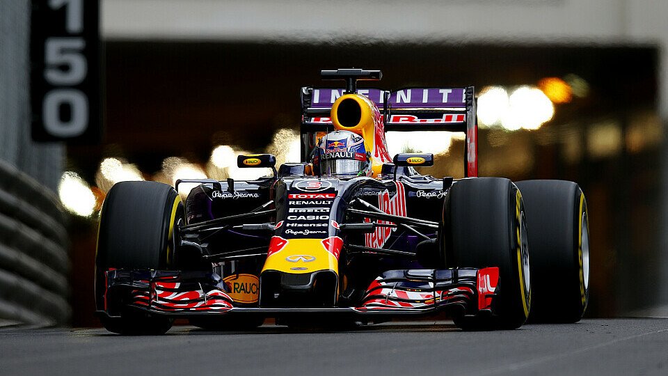 Danieol Ricciardo trauert dem dritten Startplatz hinterher, Foto: Sutton