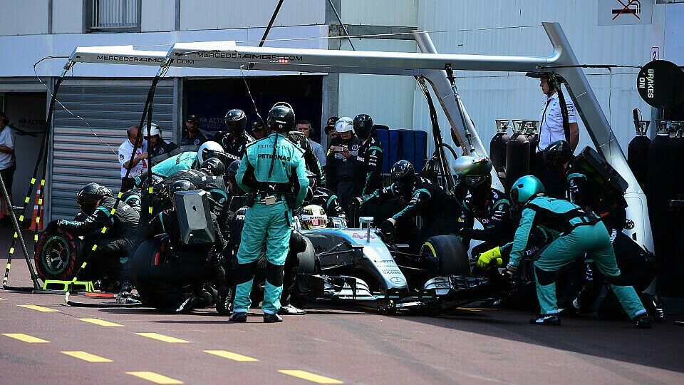 Lewis Hamilton verlor einen sichergeglaubten Sieg, Foto: Sutton