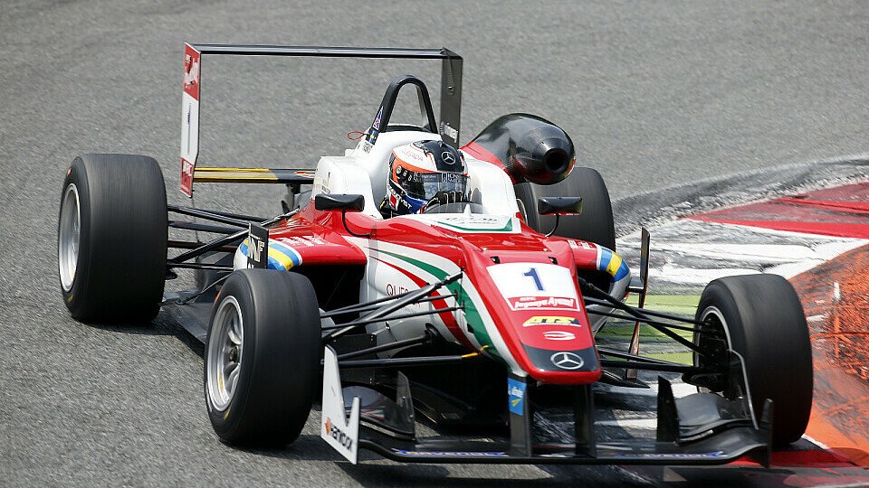 Felix Rosenqvist hat sich in Monza durchgesetzt, Foto: FIA F3