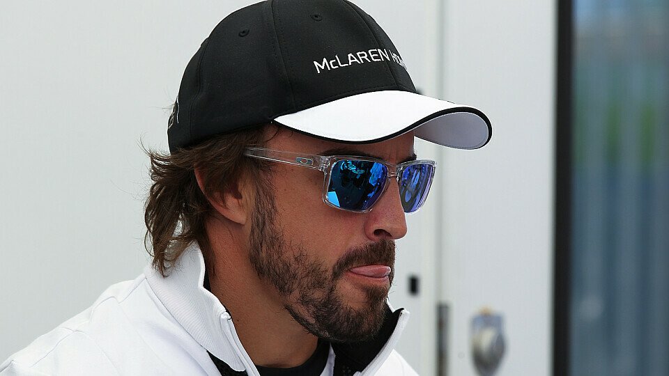 Fernando Alonso gibt sich trotz mutmaßlich schwierigem Kanada-Wochenende gelassen, Foto: Sutton