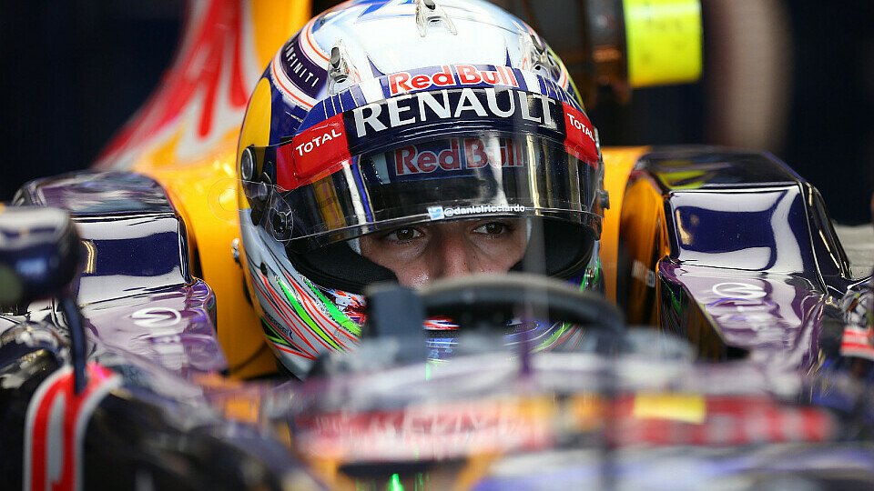 Daniel Ricciardo plädiert auch für mehr Motorenlärm, Foto: Sutton