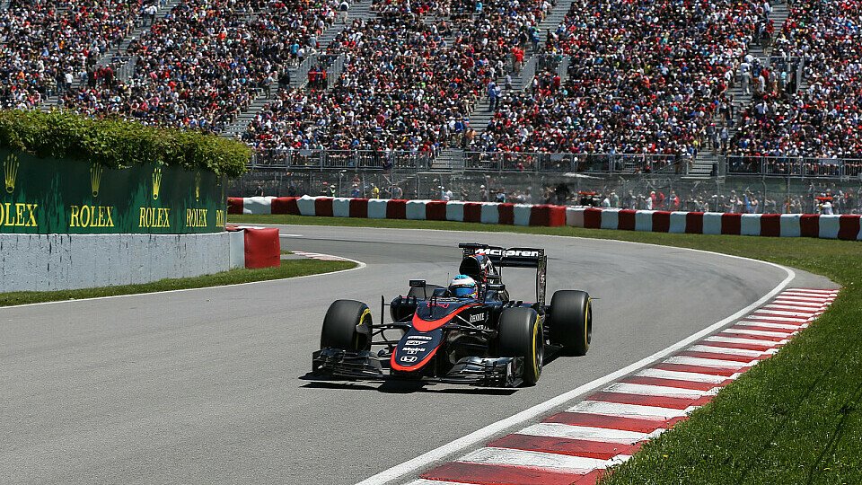 In Kanada mussten beide McLaren aufgeben, Foto: Sutton